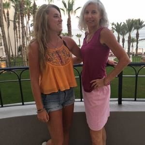 Meet your Posher, Gina